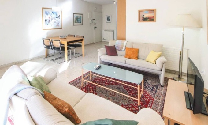 Kiryat HaLeom Apartment | The German Colony: 1 Bedroom/1 Bathroom Rental