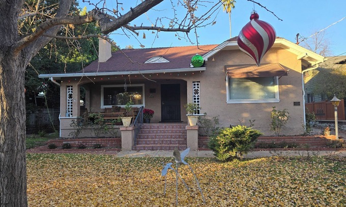 Pasadena House | The Gingko House