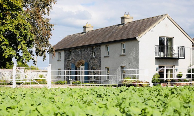 North Tipperary House | The Granary, 18th Century Luxuriously Restored Barn in the Heart of Tipperary