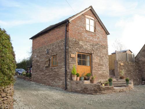 Clee Saint Margaret House | The Granary