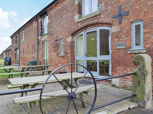 Denstone House | The Granary