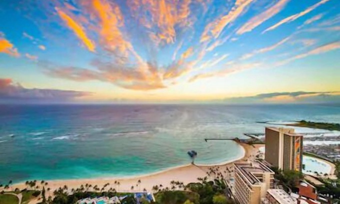 Waikiki House | The Grand Islander, a Hilton Grand Vacations Club - 2 Bedroom - Resort View