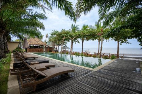 Tukad Mungga Resort | The Grand Villandra Resort Lovina