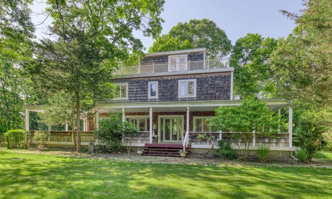 Sagaponack House | The Great Escape - Hamptons Serene Family Favorite