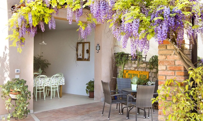 Crespano del Grappa House | THE GREEN PORCH