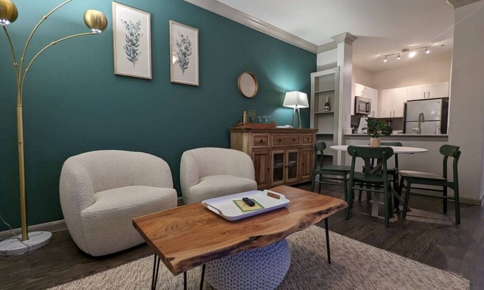 Nassau Bay Apartment | The Green Room 2.0 - 1BD/1BA near NASA JSC