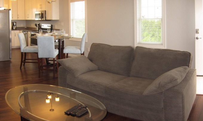 Avon Apartment | The Green Room at the Hatteras Island Boardsports