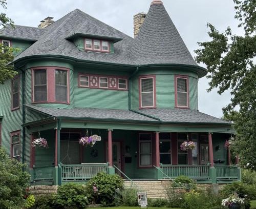 Grinnell Bed & Breakfast | The Grinnellian