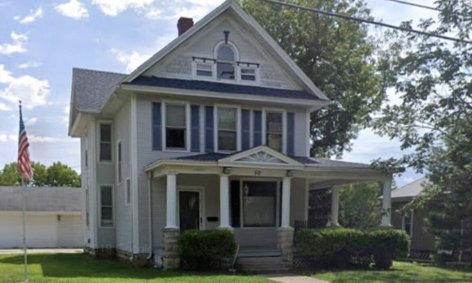 Hamilton House | The Hamilton House is a charming Victorian style home that is spacious yet cozy.