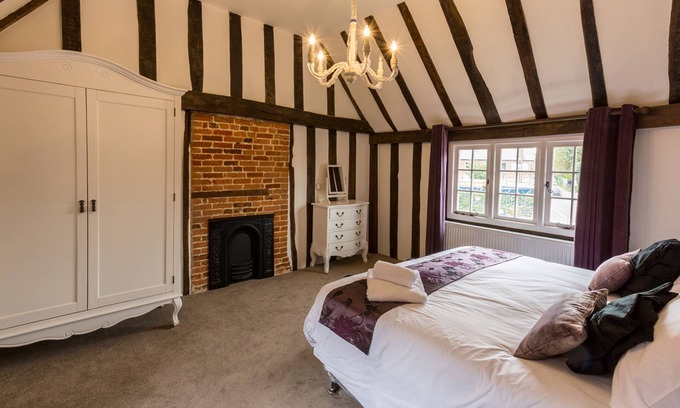 Stock Hotel | The Harvard Inn