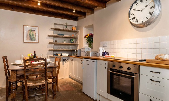 Worton House | The Haven, a charming cottage in Swaledale, in the Yorkshire Dales, dog-friendly