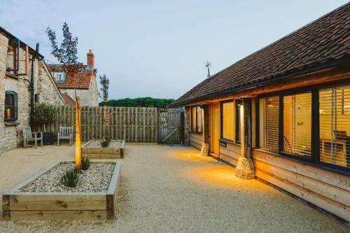 Little Stoke House | The Hay Barn - Hopewell