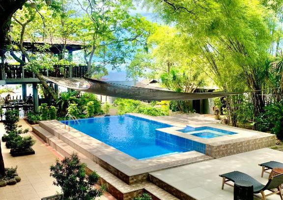 Lobo Resort | The Henry Resort Taramindu Laiya
