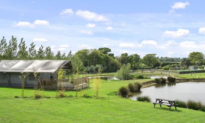 Hertford Ski Chalet | The Herdwick Safari Tent