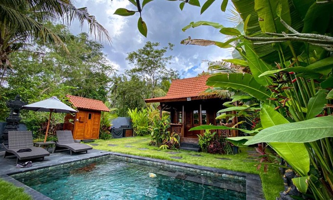 Tumbu Village House | The Hidden Escapes Manggis- Stunning Hidden Gem Villa with Pool, Sauna & Ice Bath