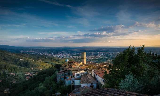 Massa Apartment | The hill terrace