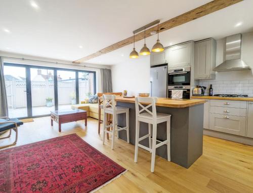 Emsworth House | The Hive