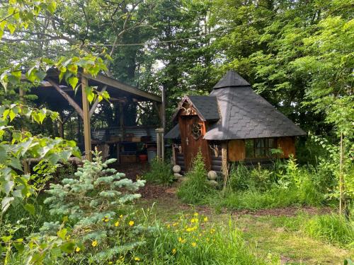 Ilton Cabin | The Hobbit House and Secret Garden