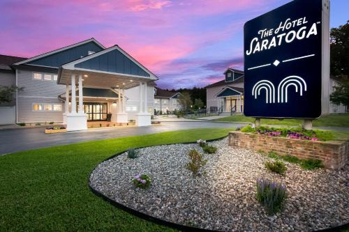 Saratoga Springs Hotel | The Hotel Saratoga, an Ascend Collection Hotel
