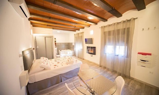 Santa Cruz de la Sierra Cottage | The House of Luis for 2 people