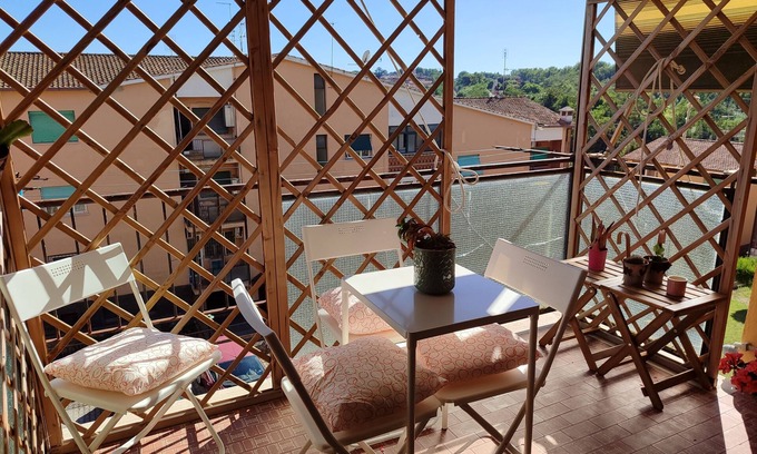 Zona XXXIII Acilia Sud Apartment | The house in the village.