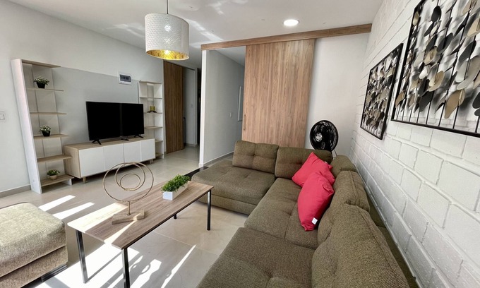 Laureles - Estadio Apartment | The House Inn