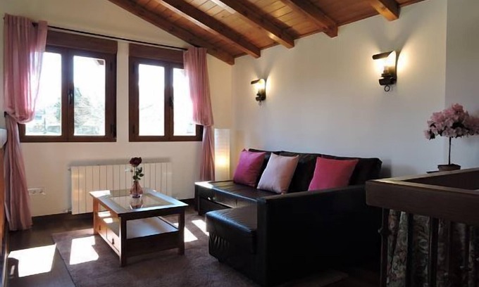 Ortigosa del Monte Cottage | The house of the Grandmother for 8 people