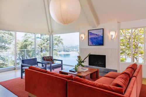 Silver Lake House | The Hummingbird - Perfect For A Family Of 4