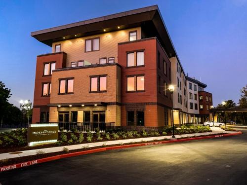 Independence Hotel | The Independence Hotel