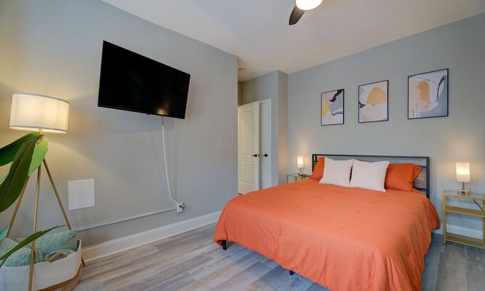 East Town Apartment | The Jefferson House Heritage Flat