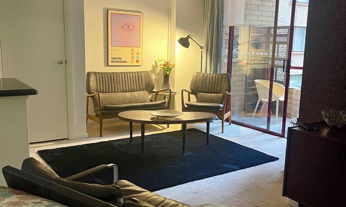 Darling Harbour Apartment | The Kokopelli-Sydney CBD-Free Parking-No Fees!, The Kokopelli- -Sydney CBD+Free Parking+ No Fees