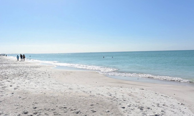 Anna Maria House | The Lady Fish 3 Bedroom Home by RedAwning