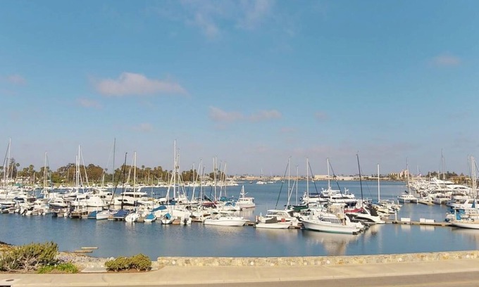 Coronado Condo | The Larkin Lookout - Glorietta Bay Views, Across the Street from the Del & Beach