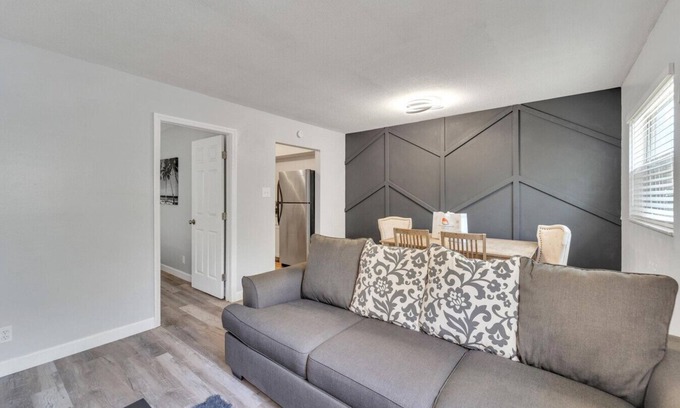 Sun Bay South Apartment | The Light Lounge | Peaceful 1 Bed, 1 Bath Retreat in South Tampa