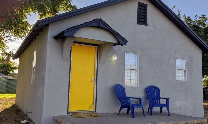 Carlsbad House | The Lighthouse: Simple, Stylish Comfort in Central Carlsbad