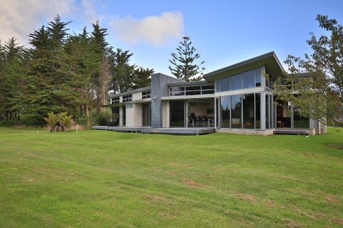 Westport Apartment | The Links Carters Beach Apartments
