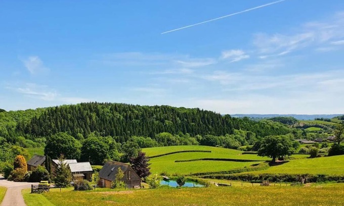 Abergavenny House | The Little Bothy - Holiday Cottage in the heart of Monmouthshire
