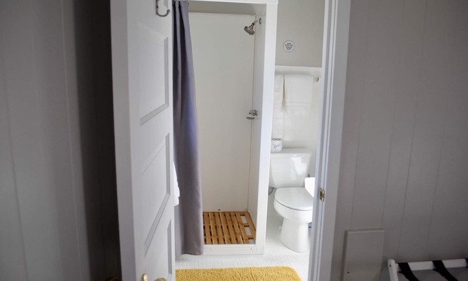 Mount Horeb Apartment | THE LITTLE VILLAGE , 2 Full Beds 104