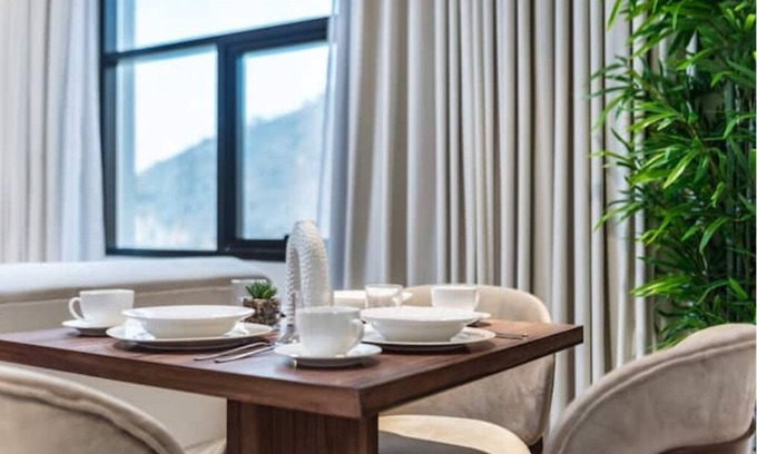 Falaj al Moalla Apartment | The Living