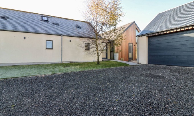 Westhill Cottage | THE LODGE, pet friendly, with open fire in Westhill