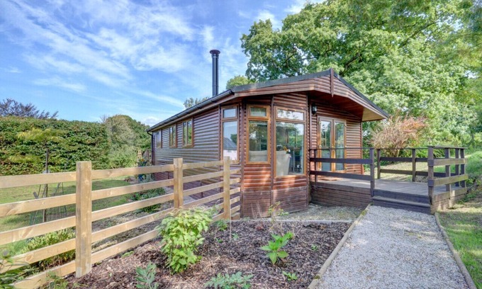 Sheepwash House | The Lodge - Three Bedroom House, Sleeps 4