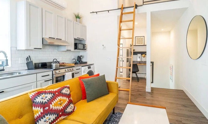 Olde Towne East Apartment | The Loft @ Columbus Center 3