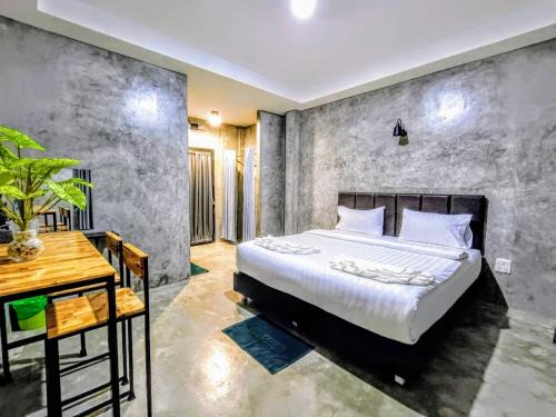 Prawet Apartment | The Loftel Resort
