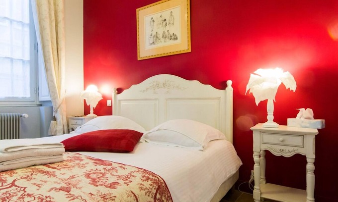 Old Town Apartment | The Loisy - A very smart spot in the heart of Dijon for up to 4 people
