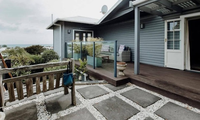 New Plymouth Apartment | The Lookout: City and Sea Views