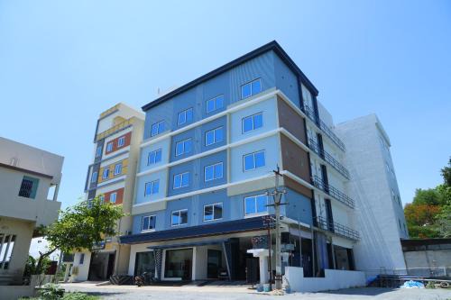 Srikalahasti Hotel | The Lotus Park