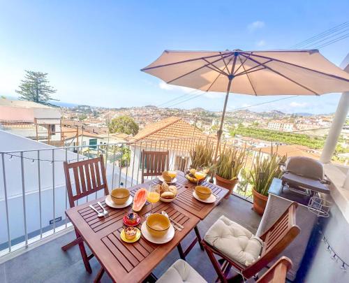 Santa Luzia House | The Luzia House