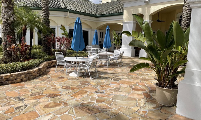 West Kissimmee Condo | The Magic Legacy first floor luxury condo near Disney!