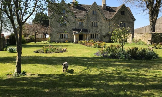 Luckington House | The Manor Farm Alderton