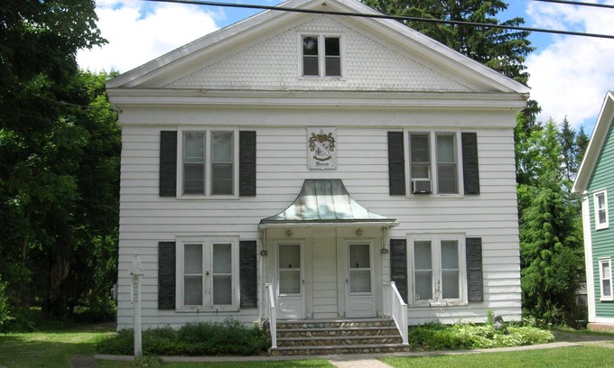 Ellicottville Apartment | The Mason House Unit B - Available for nights & weekends April-December!